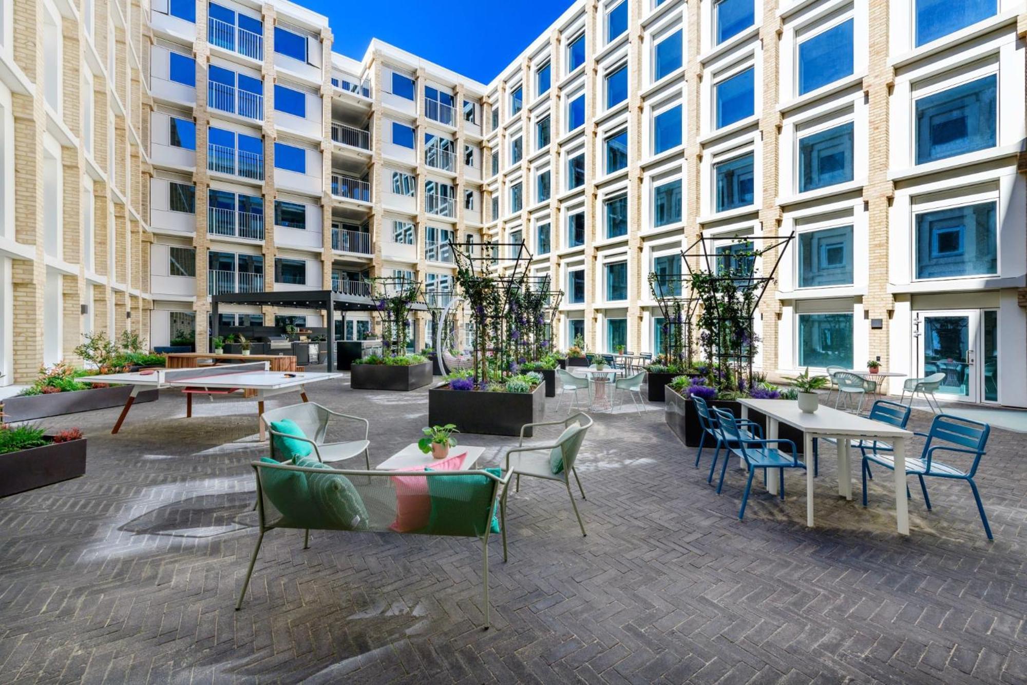 Cosy City Living Ensuites At Trendy Wick Park In London Exterior foto